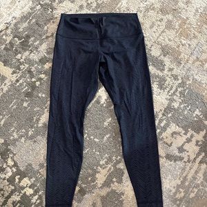 Used lightly Lululemon leggings. Size 14.